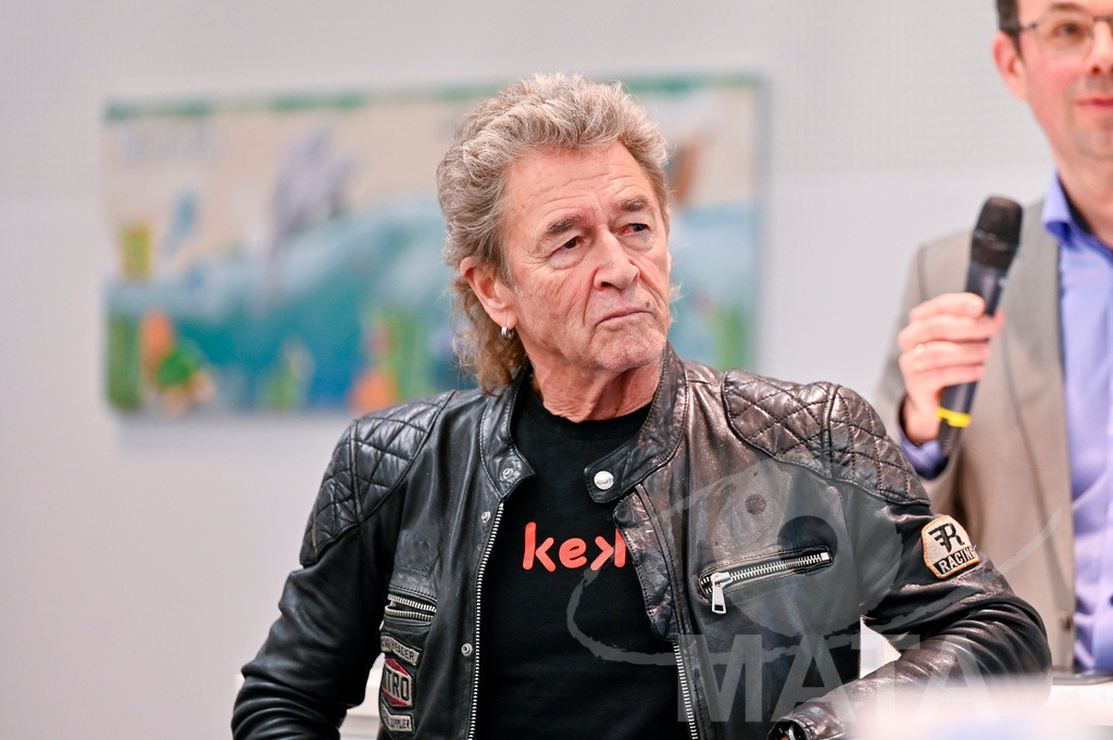 _DWI1824 | Peter Maffay bei Presse Konferenz auf der Stand Play Mobil bei der Spielwarenmesse in Messe Nürnberg. Nürnberg, 31.01.2023 - Realisiert mit Pictrs.com