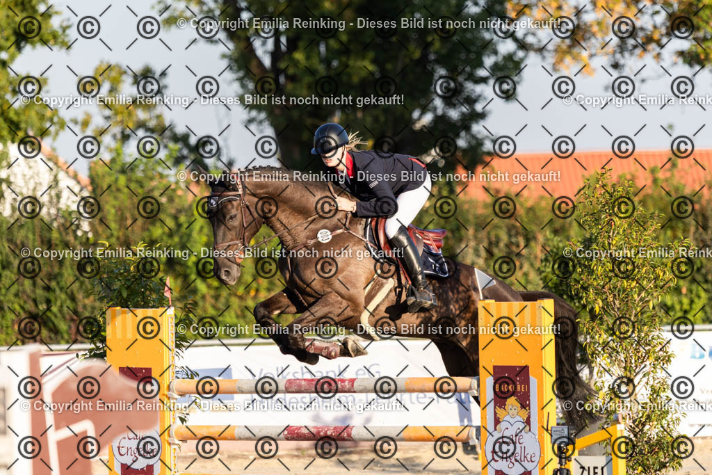 CL5A7157 | Emilia Reinking Fotografie - Realisiert mit Pictrs.com