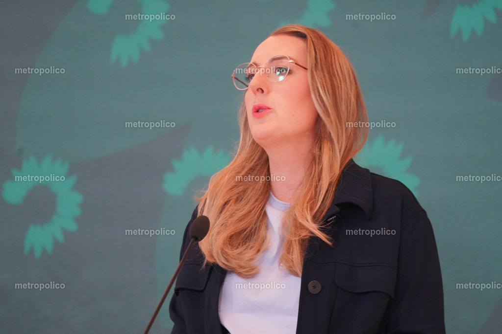 Katharina Dröge (15) | Metropolico