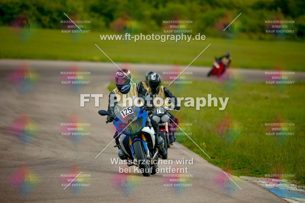 _MOT2405 | Hier findet Ihr Bilder von Touristenfahrten auf der Nürburgring Nordschleife oder von anderen Veranstaltungen die ich besucht habe. Viel Spass beim Durch Schauen 