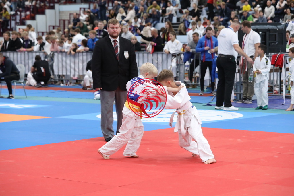 1J7A3171 | Fotos vom Adler Cup - Pictures from Adler Cup

Hier findet Ihr alle Eindrücke und großen Momente der Adler Cup Wochenenden. Here you will find all impressions and great moments of the Adler Cup weekends. - Realisiert mit Pictrs.com