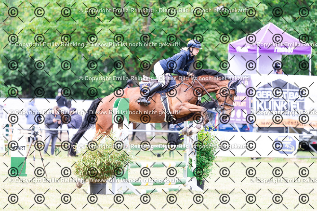 CL5A5833 | Emilia Reinking Fotografie - Realisiert mit Pictrs.com