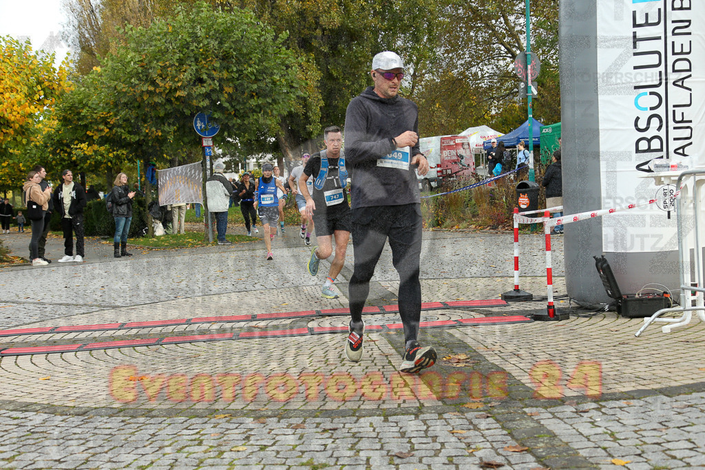 241020_1011_EX1_8091 | Sportfotografie im Rhein-Sieg Kreis, Köln, Bonn, NRW, Rheinland Pfalz, Hessen, etc. Unser Tätigkeitsfeld umfasst den Laufsport vom Volkslauf über den Marathon, Duathlon, Triathon bis zum Ultralauf wie Kölnpfad Ultra oder Schindertrail.