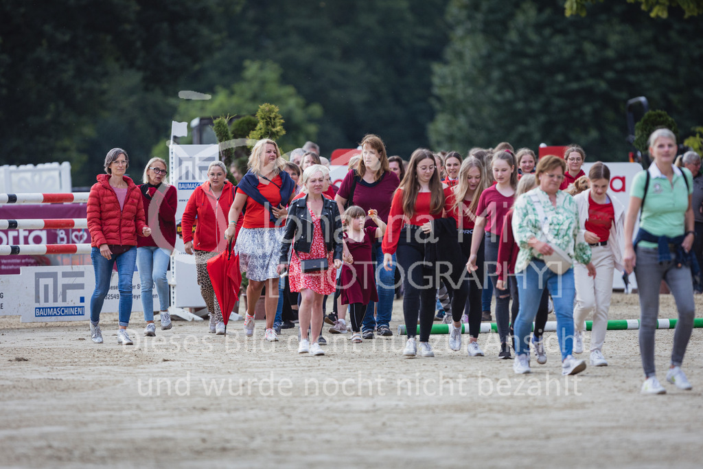 220729_BHO_BestBuddy-812 | Deine schönsten Turniermomente als professionelle Fotos! Entdecke hochwertige Pferdesport-Fotografie im Online-Shop. Jetzt Fotos finden & bestellen!