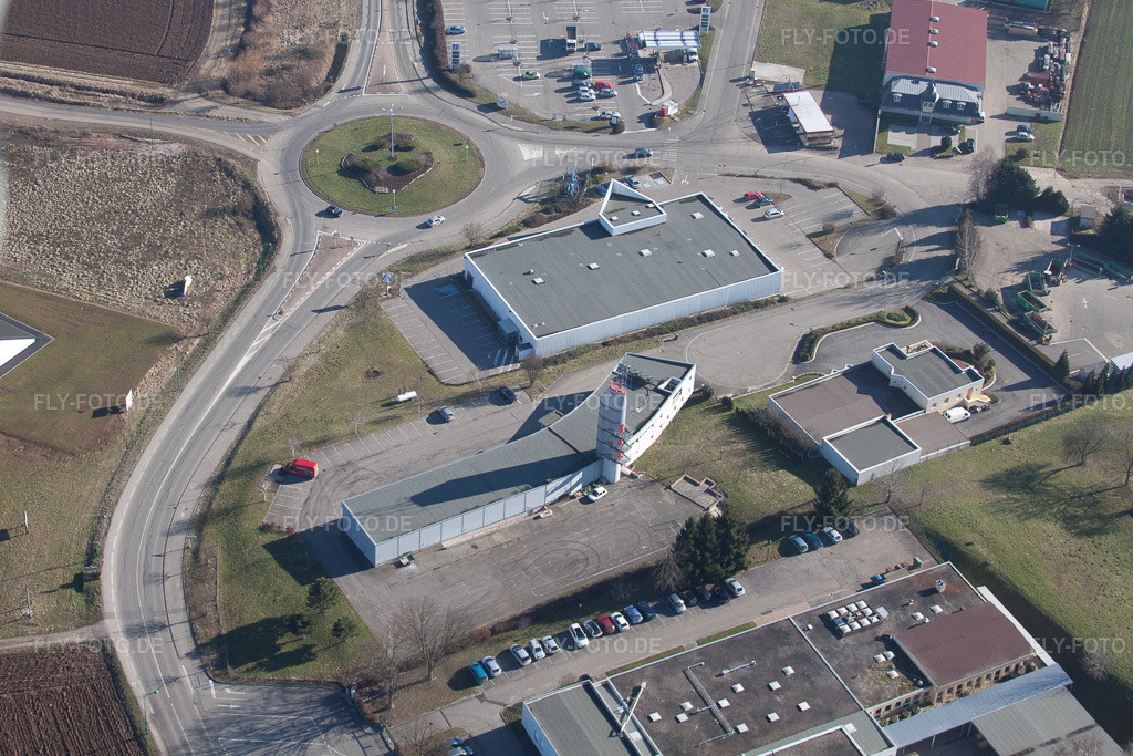 Luftbild: Ortsansicht in Soultz-sous-Forêts im Bundesland Bas-Rhin in Frankreich. Foto: IMG_37459.jpg vom 07.02.2011 durch Werner Riehm/FLY-FOTO.de