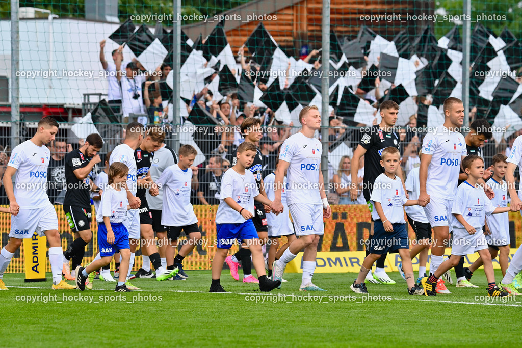 SAK vs. SK Sturm 22.7.2023 | Einlauf SAK gegen Sturm Graz
