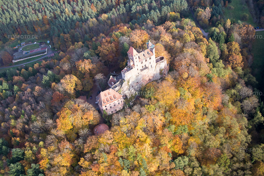 Luftbild: Erlenbach, Burg Berwartstein in Erlenbach bei Dahn im Bundesland Rheinland-Pfalz in Deutschland. Foto: IMG_076375.jpg vom 09.11.2014 durch Werner Riehm/FLY-FOTO.de