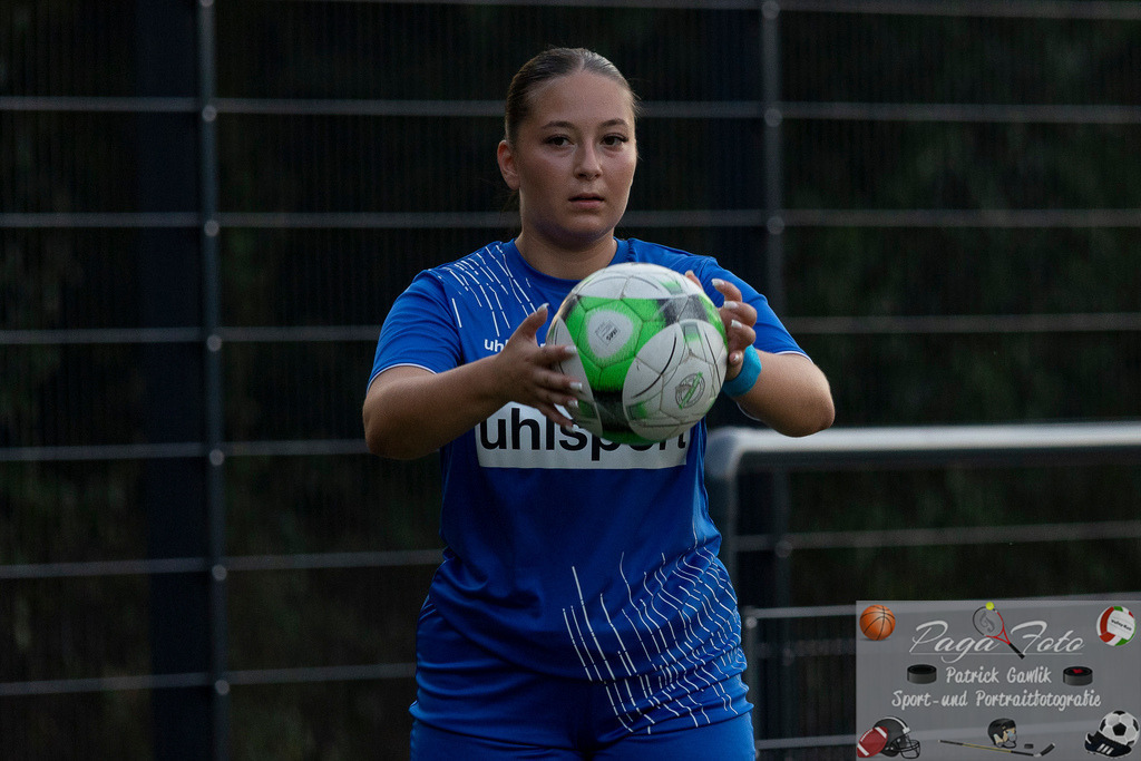 F03 - FCNI 07092024 - PG-228 | PagaFoto Shop von Patrick Gawlik - Sportfotografie in Frankfurt und Rhein-Main: u.a. American Football, Basketball, Eishockey, Fussball, Handball, Hockey, Lacrosse, Rugby, Volleyball - Realisiert mit Pictrs.com