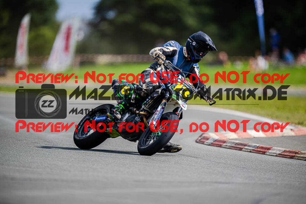 MaZZes_FotoMatrix_220903_3716 | S3