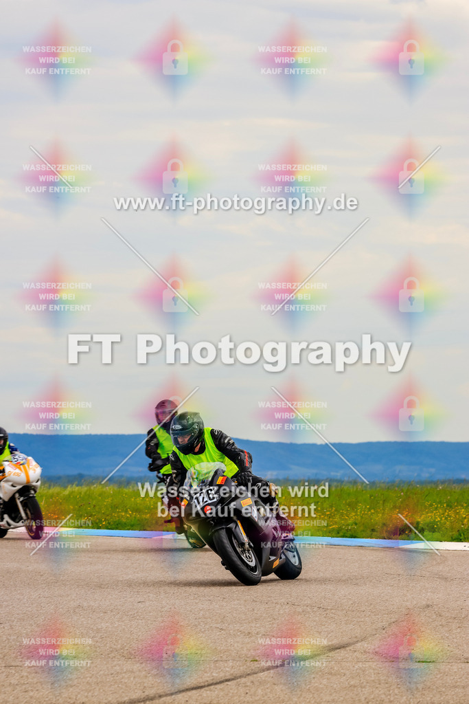 MotoTeam-2980 | Hier findet Ihr Bilder von Touristenfahrten auf der Nürburgring Nordschleife oder von anderen Veranstaltungen die ich besucht habe. Viel Spass beim Durch Schauen 