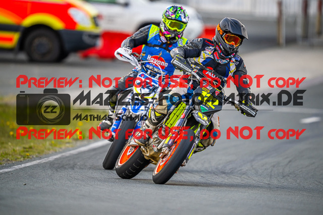 MaZZes_FotoMatrix_230506_3017 | UE40