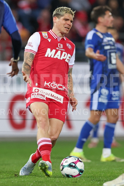 Grazer AK 1902 vs RZ Pellets WAC – Austrian Bundesliga | Graz, Austria, 14.Mar.26 - SOCCER - ADMIRAL Bundesliga, Grazer AK 1902 vs RZ Pellets WAC. The image shows Dominik Frieser (GAK).     