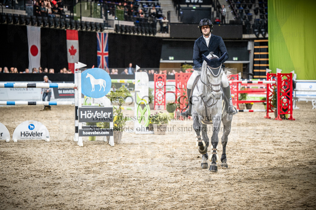 DOS_0896 | Entdecke hochwertige Reitturnierfotos von Foto Oger. Professionell, emotional und authentisch – jetzt Lieblingsmomente im Shop bestellen.Deutschlandweite Turnierfotografie. - Realisiert mit Pictrs.com