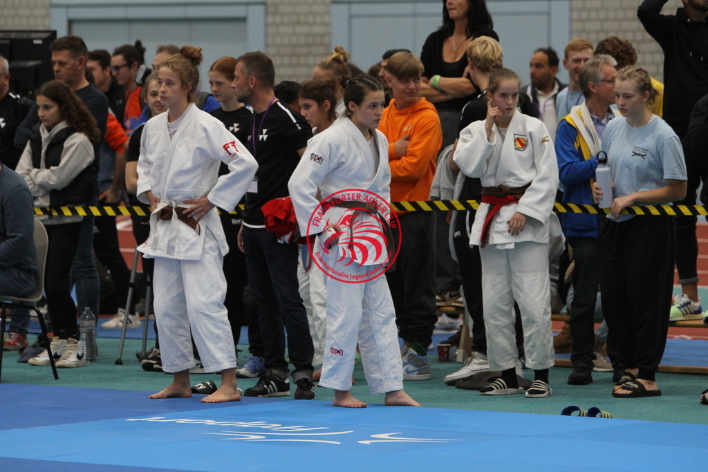 JT6F9359 | Fotos vom Adler Cup - Pictures from Adler Cup

Hier findet Ihr alle Eindrücke und großen Momente der Adler Cup Wochenenden. Here you will find all impressions and great moments of the Adler Cup weekends. - Realisiert mit Pictrs.com