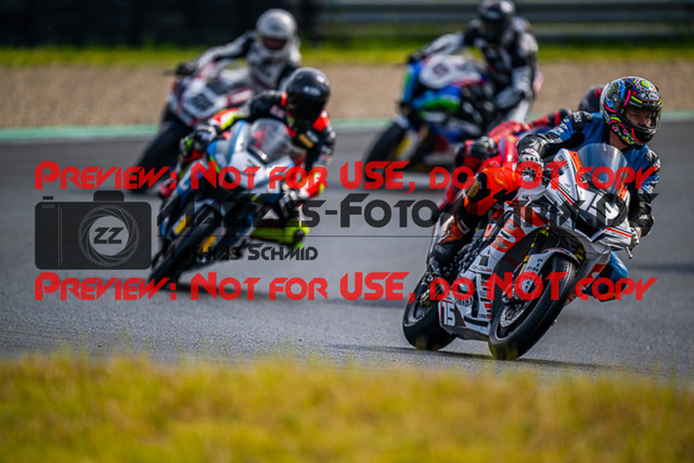 MaZZes_FotoMatrix_220521_1149 | Fotograf Mathias Schmid
Sportfotograf,
Eventfotograf,
Hochzeitsfotograf,
Portraitfotograf