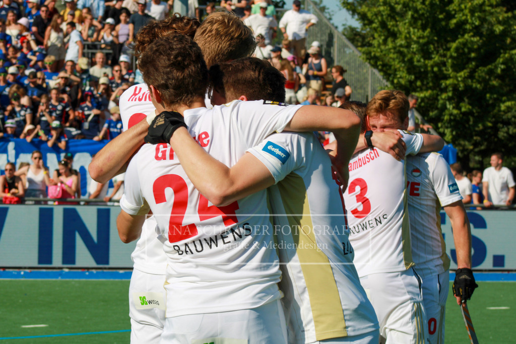 DM23 Finale Herren Mannheimer HC -  Rot-Weiß Köln 04.06.23-192 | lanaschraderfotografie - Realisiert mit Pictrs.com