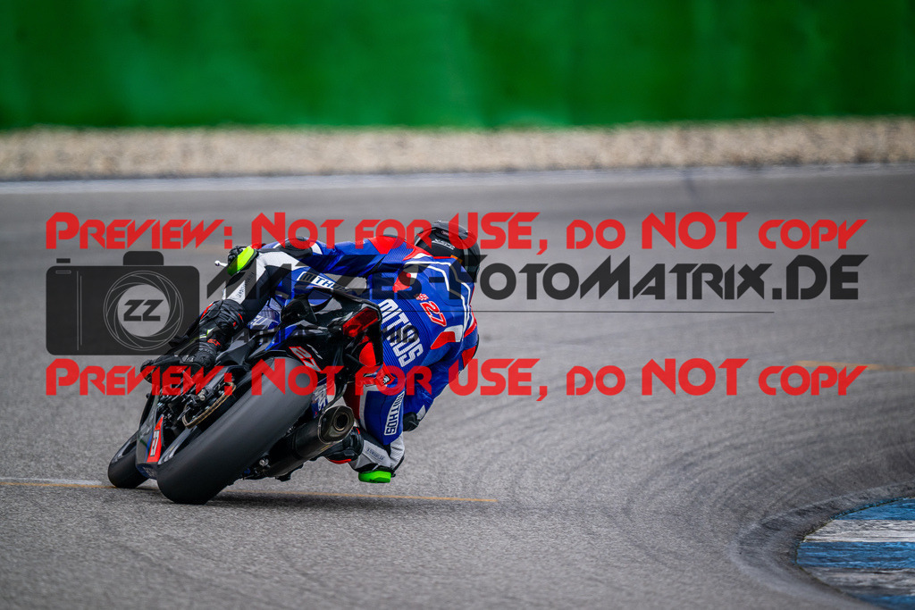 MaZZes_Fotomatrix_20240317_6007705_3824 | Fotograf Mathias Schmid
Sportfotograf,
Eventfotograf,
Hochzeitsfotograf,
Portraitfotograf