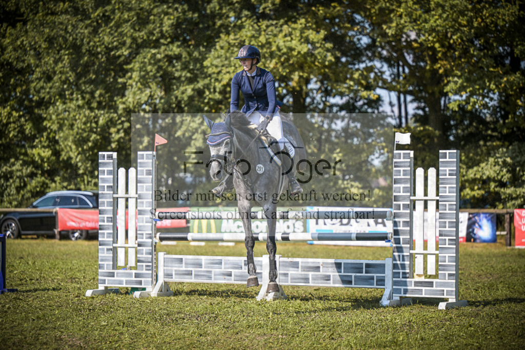 DOS_0260 | Entdecke hochwertige Reitturnierfotos von Foto Oger. Professionell, emotional und authentisch – jetzt Lieblingsmomente im Shop bestellen.Deutschlandweite Turnierfotografie. - Realisiert mit Pictrs.com