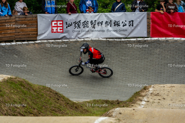 BayBMX2026-06285 | Fotogalerie von Thomas Dettweiler mit Eventbildern und lizenzfreien Fotos. Perfekt als Wandbild, für Büro, Website oder private Nutzung. - Realisiert mit Pictrs.com