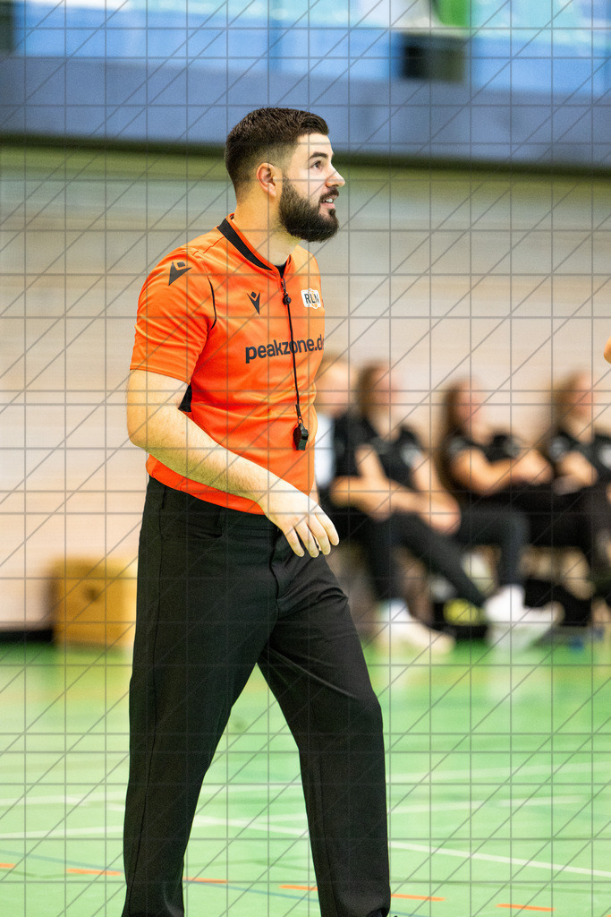 JBBL 24/25 | 27.10.2024 | Charisma Young Bulls vs. BBA Hagen | JBBL 24/25 | 27.10.2024 | Charisma Young Bulls vs. BBA Hagen - - - - - CREDIT, www.bullenfotos.de, Martin König, Hörner Weg 40, D-49078 Osnabrück, +4917663732967, Nutzung und Weitergabe nur zu den vereinbarten Zwecken. Presseanfragen an Urheber. Alle Rechte beim Urheber. - - - - - - Realisiert mit Pictrs.com