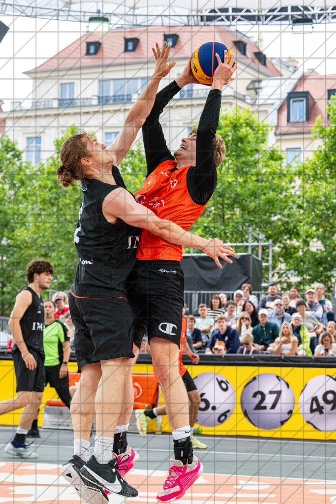 DIE FINALS 2025 | Dt. Meisterschaft 3x3  | Männer | //  01.08.25: DIE FINALS 2025 | Dt. Meisterschaft 3x3  | Männer / Dresden / Deutschland  //   CREDIT:www.bullenfotos.de, Martin König, Hörner Weg 40, D-49078 Osnabrück, +4917663732967 // Nutzung und Weitergabe nur zu den vereinbarten Zwecken. Presseanfragen an Ersteller. Alle Rechte beim Ersteller. Honorierung nach MFM. - Realisiert mit Pictrs.com