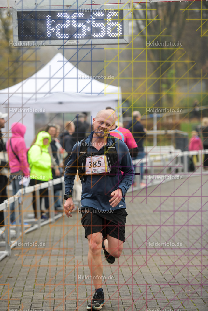 Neusser Erftlauf 2025  | 15km Neusser Erftlauf 2025 Foto: Heldenfoto.de