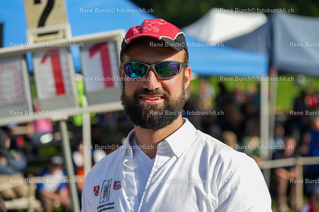 RB_01581-2 | René Burch leidenschaftlicher Fotograf aus Kerns in Obwalden.  Hier finden sie Sport, Landschaft und Natur Fotografie.
 - Realisiert mit Pictrs.com