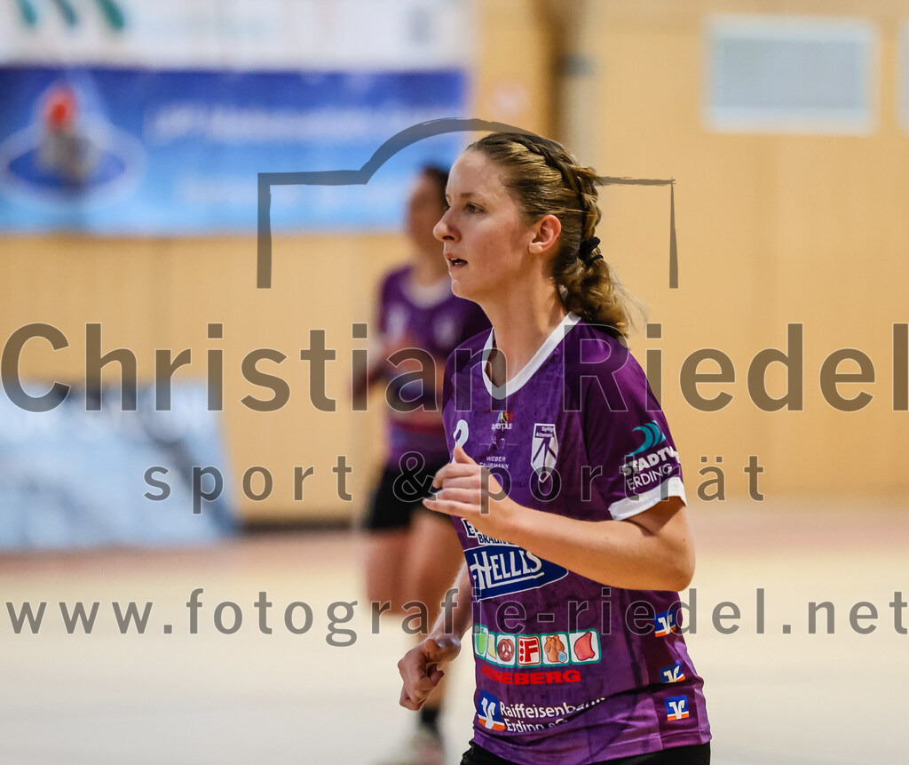 2024-03-23_075_SpVgg_Altenerding_II_gegen_ETSV_09_Landshut | Erding, Deutschland, 23.03.2024:
Handball, Bezirksliga Frauen Altbayern 2023 / 2024, 19. Spieltag, SpVgg Altenerding II gegen ETSV 09 Landshut, Endergebnis: 22:18

Elisabeth Bauschmid (SpVgg Altenerding, #9)

Foto: Christian Riedel / fotografie-riedel.net