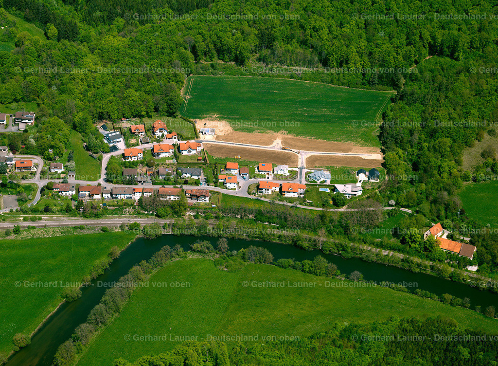 2858254 | Rechtenstein