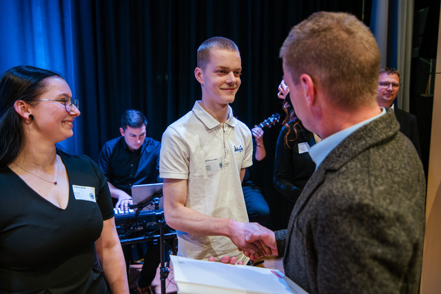 _DSC8587 | hermsdorfmarketing