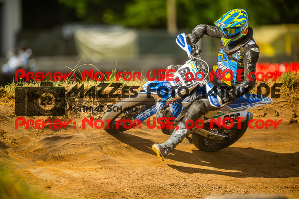 MaZZes_FotoMatrix_230701_6591 | UE40