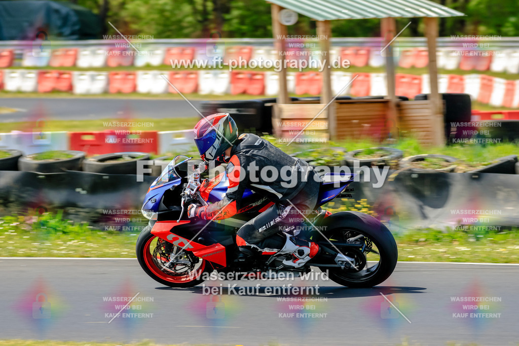 _OTO2072 | Hier findet Ihr Bilder von Touristenfahrten auf der Nürburgring Nordschleife oder von anderen Veranstaltungen die ich besucht habe. Viel Spass beim Durch Schauen 