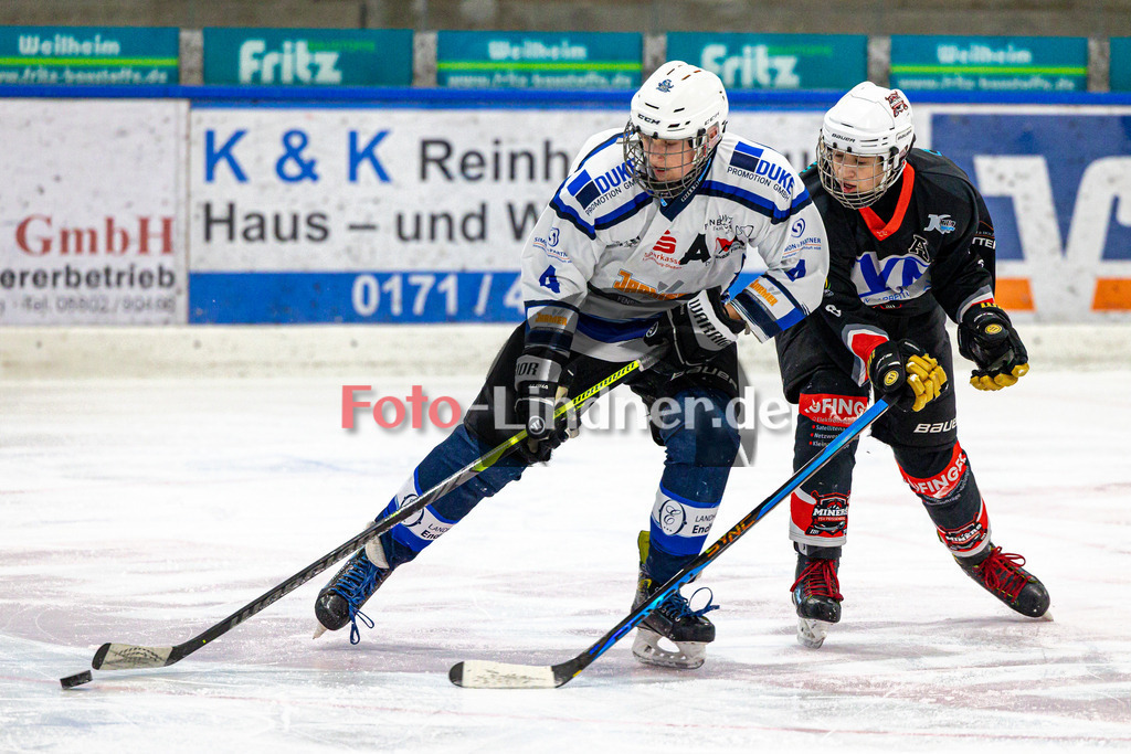 TSV Peißenberg Miners vs HC Landsberg | Eishockey Landesliga U15 2023/2024, TSV Peißenberg Miners vs HC Landsberg, 20240113,
,
2024-01-13 in Peißenberg (Eisstadion)

Copyright: WolfgangxLindner