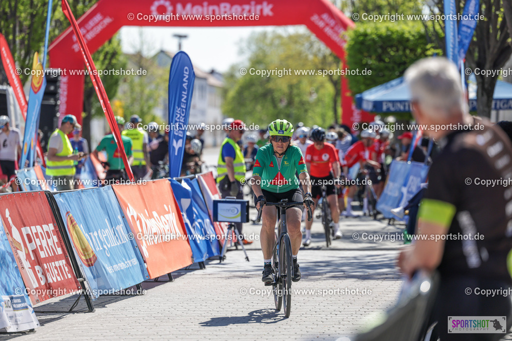 VJ__5220 | Neusiedlersee Radmarathon 2026@sportshot_your_pictrs #yourpictures#roadtowm2029 #nrm #neusiedlerseeradmarathon #neusiedlersee #neusiedlerseetourismus #burgenland #mörbisch #nrm26 #burgenlandtourismus #voglundco #poweredbyburgenlandtourismus #radsport #rad #marathon #ucigranfondo #visitburgenland #ucigranfondoworldseries