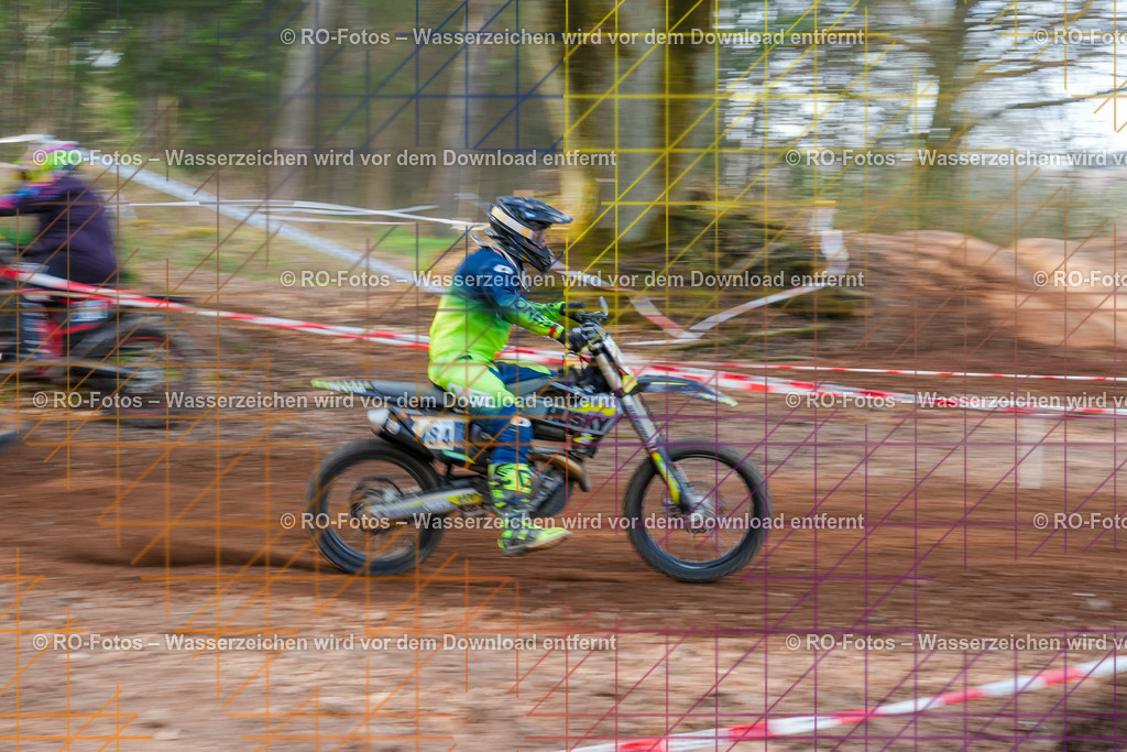 3 Lauf Mernes-2216 | Sportfotografie von RO-Fotos: Motorsport, Motocross, Enduro, Laufveranstaltungen und Triathlon. Professionelle Fotos von Sportlern und Events. - Realisiert mit Pictrs.com