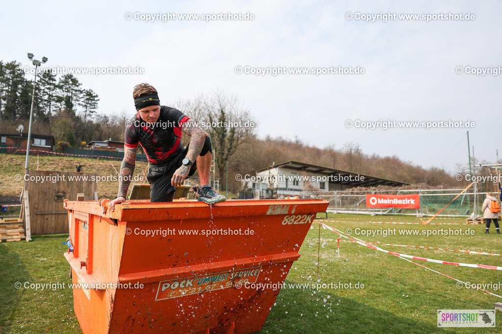 LUR_3112 | Celtic Warrior Dirth Run #celticwarriordirtrun #ocr #kidsrace #celtinis #sprint #wallhalla #dirtrun #donnerskirchen#celticwarriordirtruniscoming #celticwarrior #allout #battle #endurance #ultra #celticwarriorultra #yourpictrs #sportshot_your_pictrs