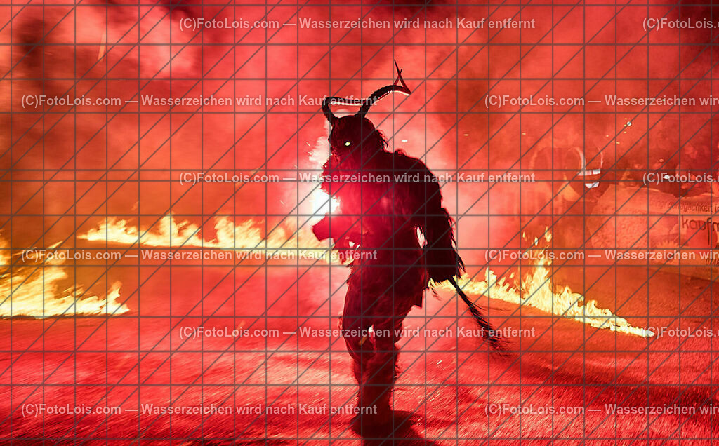 ALP7616_PerchtengruppenTreffen Gaming | (C)FotoLois.com, Alois Spandl. Perchtengruzppentreffen in Gaming am Badparkplatz, Fr 5. Januar 2024.