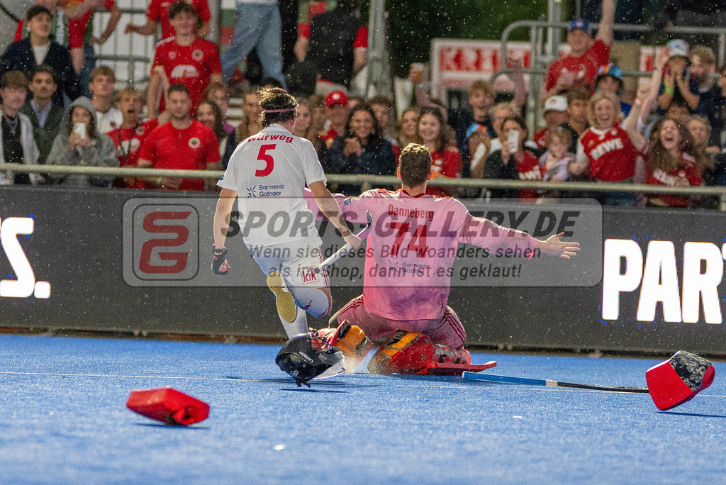 Final4_20250531-2051-Z82_8668 | Krefeld, Deutschland, 31.05.2025:  Feldhockey Final4 2025 – „Deutsche Feldhockey-Meisterschaften 2025“ im Gerd-Wellen-Hockeyanlage am 31.05.2025 in Krefeld, Deutschland. (Foto von Kramhöller/Fehrmann/Kaste)Krefeld, Germany, 31.05.2025: Feldhockey Final4 2025 – „Deutsche Feldhockey-Meisterschaften 2025“ in Gerd-Wellen-Hockeyanlage at 31.05.2025 in Krefeld, Deutschland. (Foto from Kramhöller/Fehrmann/Kaste)