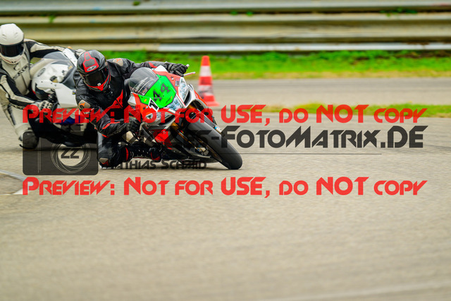 MaZZes_Fotomatrix_20241003_6007705_2233-2 | ROT