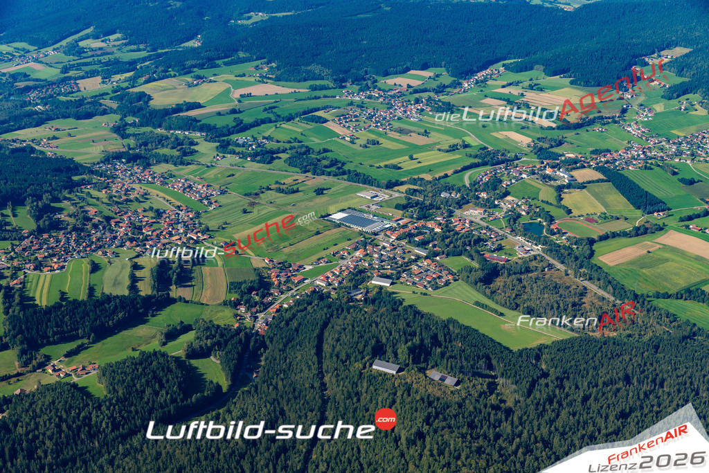 Die Luftaufnahme Kleß - Arrach wurde 2021 mittels Flugzeug (keine Drohne) erstellt. Hohe Auflösung -für große Poster und Wandbilder geeignet!