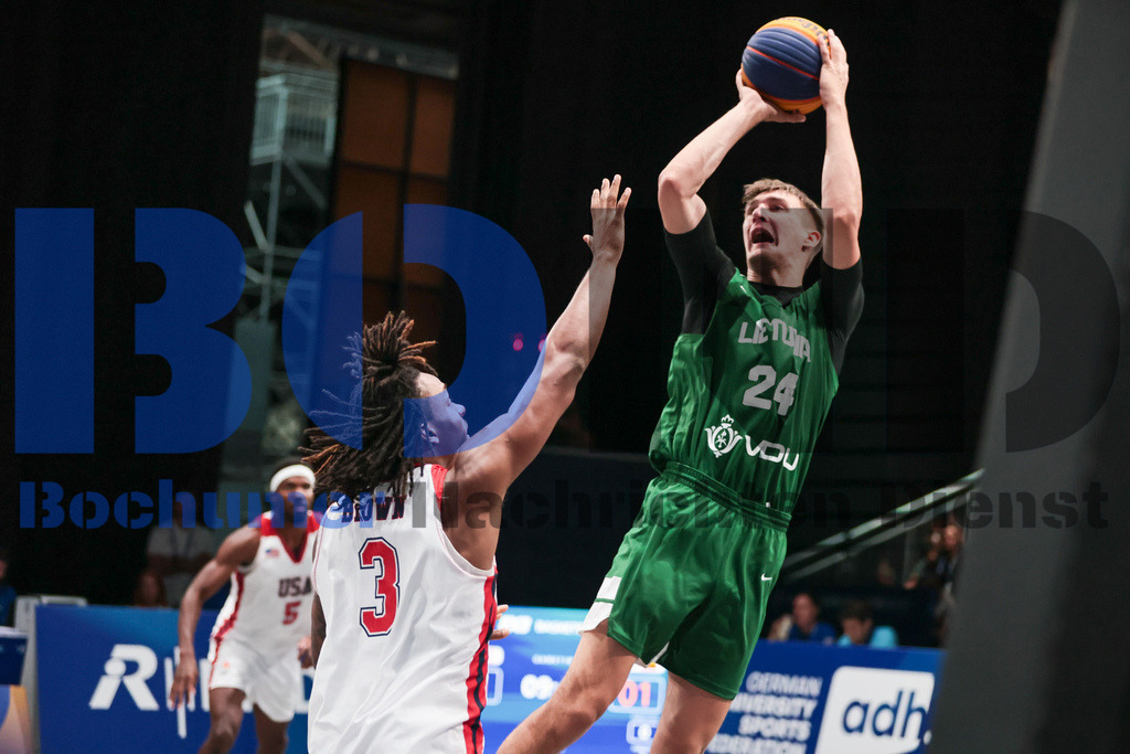 SES_RRG3x320250720-251 | bond - Realisiert mit Pictrs.com