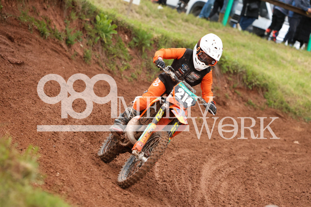5E6A0161 | 989 MEDIAWORK