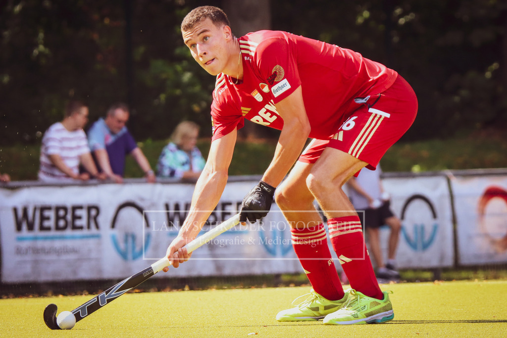 HERREN BUNDESLIGA Rot-Wei_ K_ln - Crefelder HTC 07.09.24 K_ln-066 | lanaschraderfotografie - Realisiert mit Pictrs.com