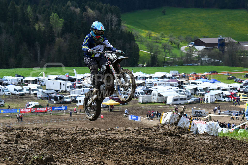 Motocross Schlatt bei Winterthur - 29. April 2023 | #38 Hartmann Markus aus Uerschhausen (CH) auf Husqvarna in der Kategorie Hobby Open am Motocross Schlatt bei Winterthur, 29. April 2023.
Instagram: @mx_schlatt | @mc_wila | @sam_schweiz
Bild: Sportfotografie Markus Aeschimann | www.markus-aeschimann.ch - Realisiert mit Pictrs.com
