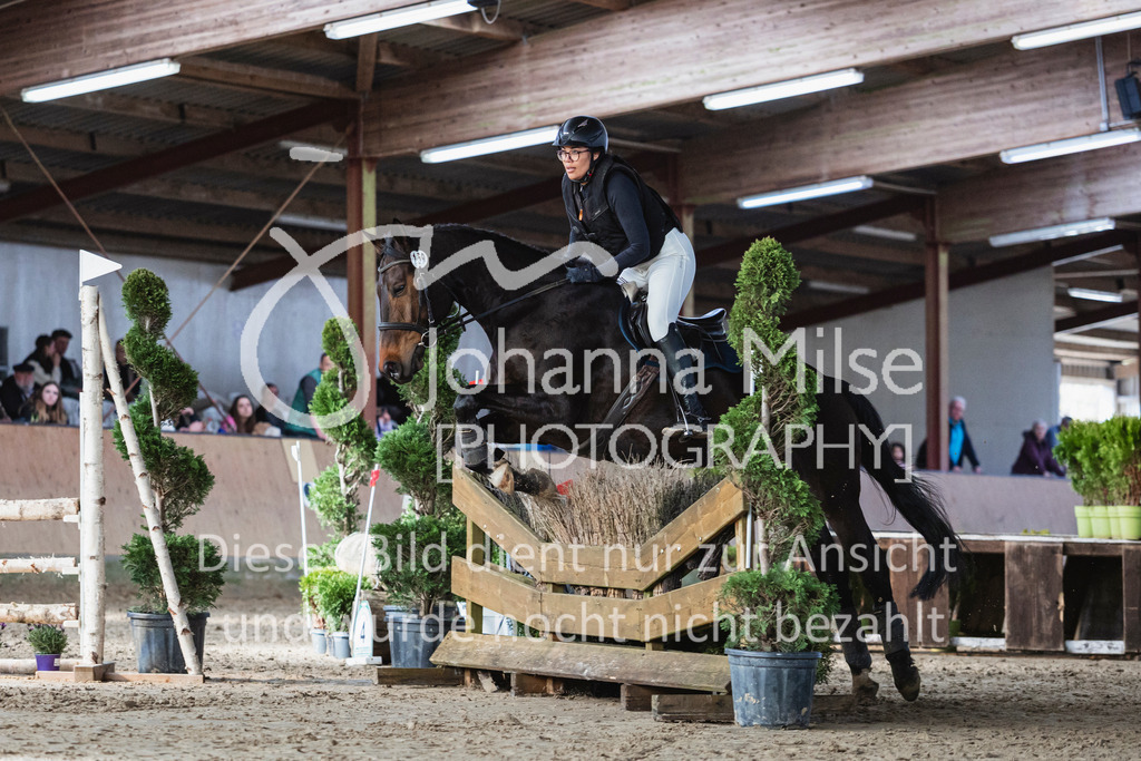 260322_HF-Schw_Gelaende-A-542 | Deine schönsten Turniermomente als professionelle Fotos! Entdecke hochwertige Pferdesport-Fotografie im Online-Shop. Jetzt Fotos finden & bestellen!