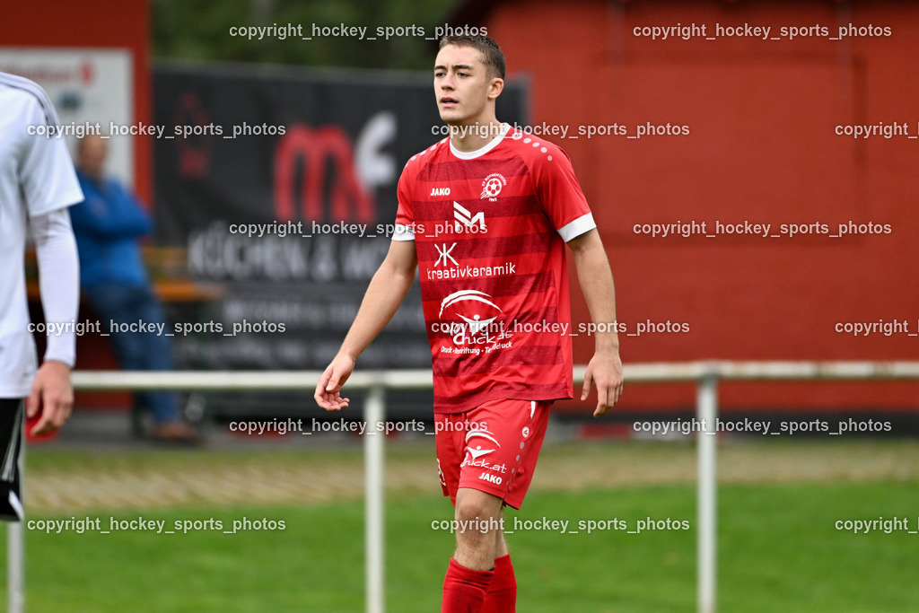 SV Rothenthurn vs. FC Union Sillian | #9 Dean Djurdjevic SV Rothenthurn, SV Rothenthurn vs. FC Union Sillian, SV Rothenthurn vs. FC Union Sillian am 28.09.2025 in Rothenthurn (Sportplatz Rothenthurn), Austria, (Photo by Bernd Stefan)
