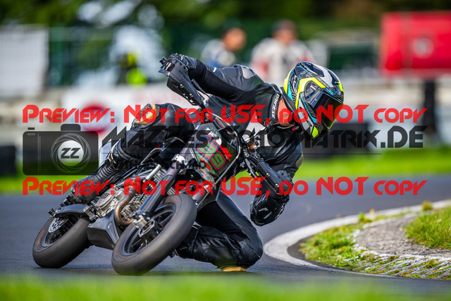 MaZZes_FotoMatrix_230920_0129 | Fotograf Mathias Schmid
Sportfotograf,
Eventfotograf,
Hochzeitsfotograf,
Portraitfotograf