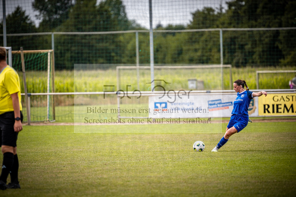 SG Bohmte/Ostercappeln/Schwagstorf - SV Harderberg - Frauen Bezirkpokal | Frauen Bezirkpokal · 1. Damen - 1. Damen · Sportplatz - Realisiert mit Pictrs.com