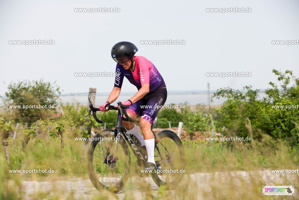 007A5484 | Neusiedler See Radmarathon 2025 #neusiedlerseeradmarathon #yourpictrs #sportshot_your_pictrs @Sportshotphotography Copyright:www.sportshot.de