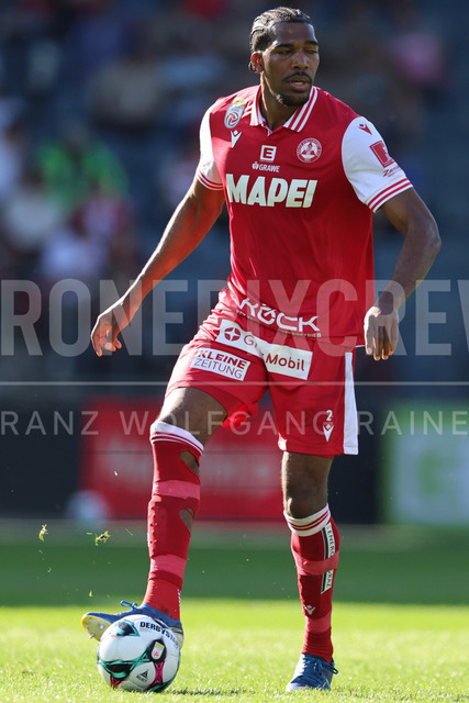 Grazer AK 1902 vs WSG Tirol – Austrian Bundesliga | Graz, Austria, 02.MAY.26 - SOCCER - ADMIRAL Bundesliga, Qualification Group, Grazer AK 1902 vs WSG Tirol. The image shows Donovan Pines (GAK).
